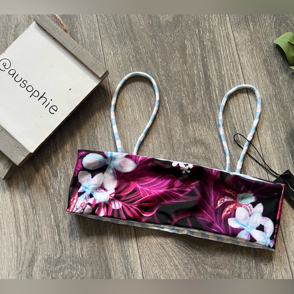 Lali + Layla reversible bandeau bikini top. Tropical/stripes. Size Xs - Picture 7 of 11